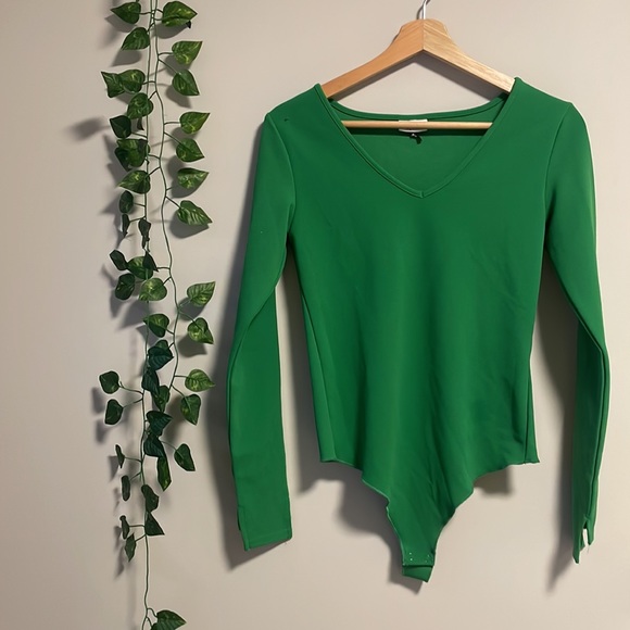 Lemon green bodysuit - Picture 2 of 4